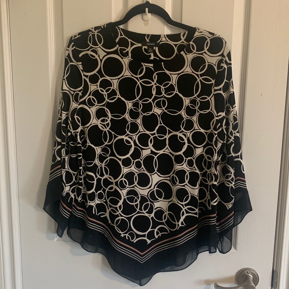 Ladies Alfani blouse size PXL